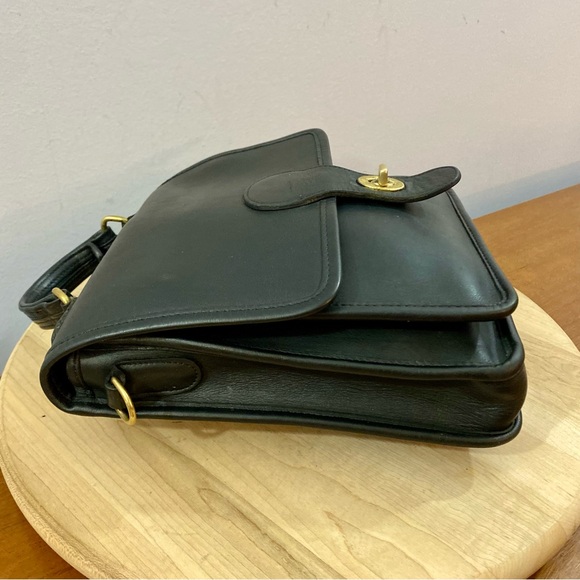 Vintage Coach Station Bag Black Leather Crossbody Satchel Purse 5130 No Strap - Picture 4 of 16
